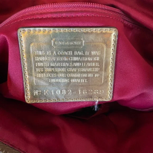 Coach w/Red hearts Signature Tote w/extra Michael Kors bag! - Picture 3 of 10